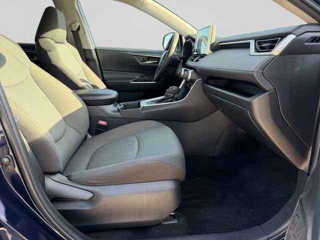 2023 Toyota RAV4 XLE - Photo 15