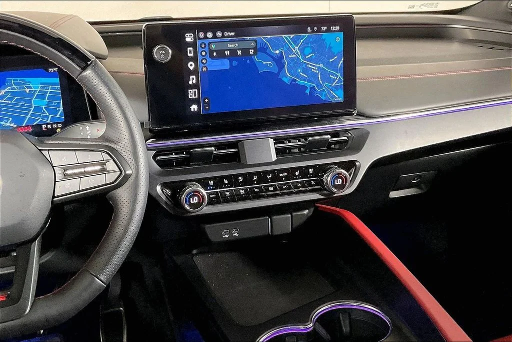 Used 2024  Acura Type S image 5