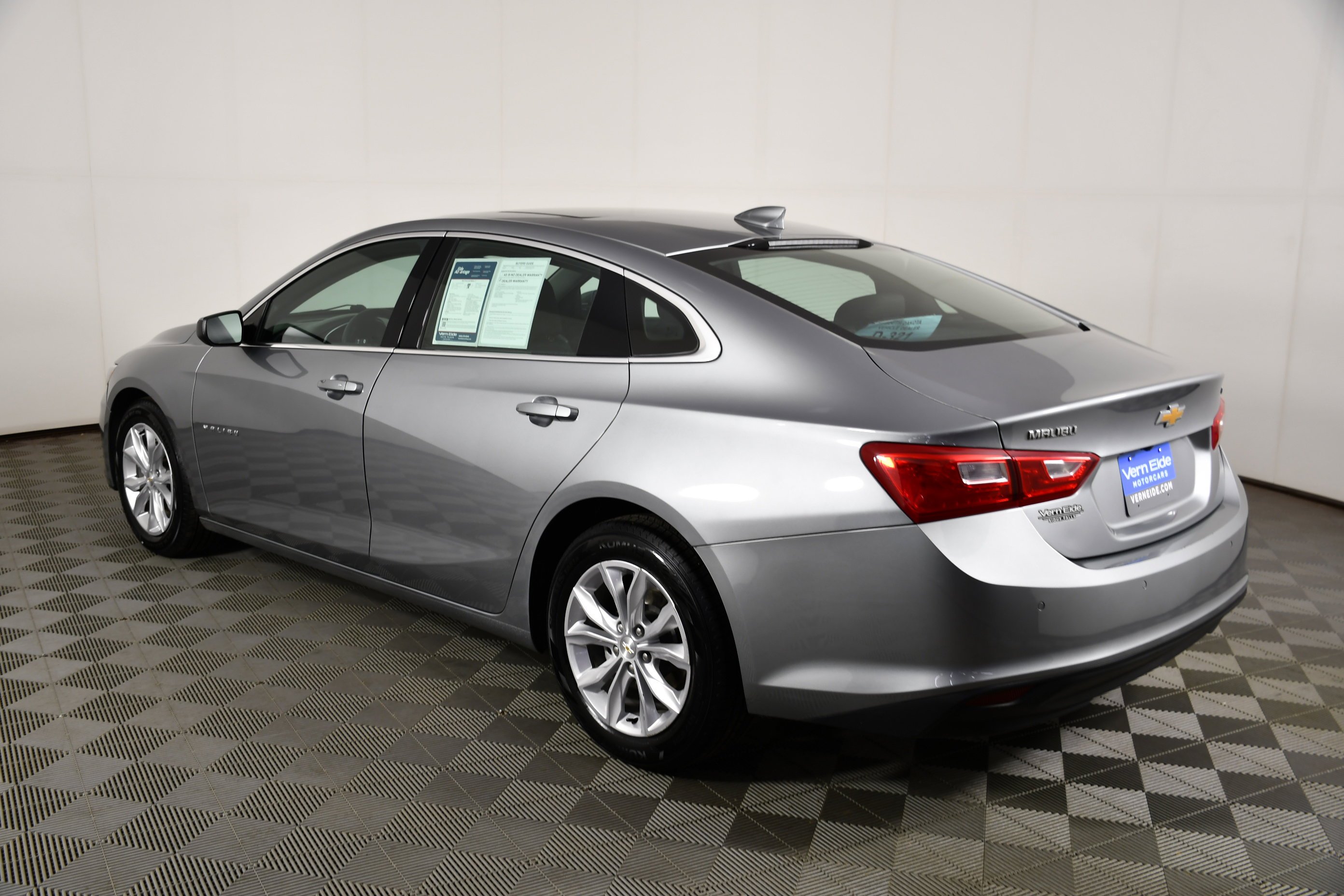 Used 2024 Sterling Gray Metallic Chevrolet LT image 8