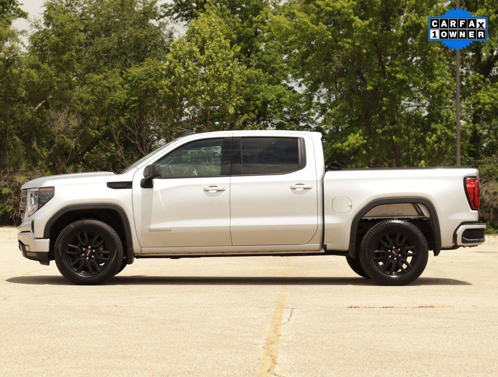 Used 2022 Quicksilver Metallic GMC Elevation image 4