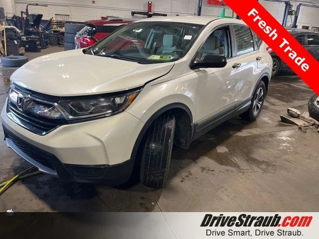 Used 2017 White Honda LX image 1