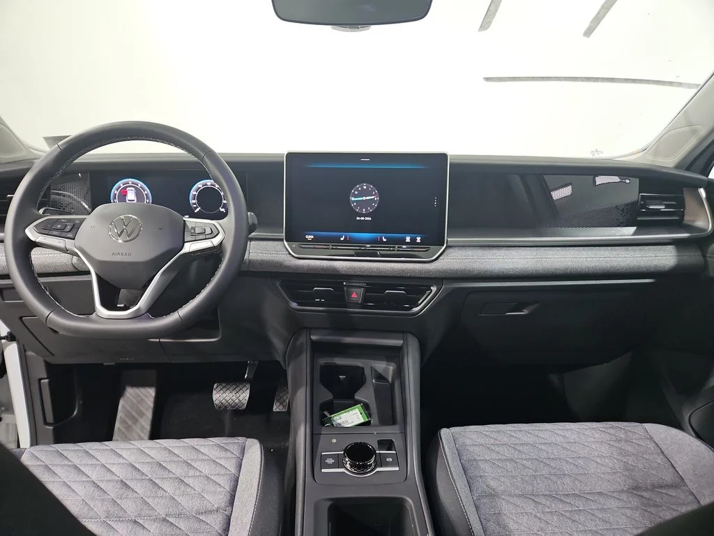 New 2026 White Volkswagen 2.0T S image 17