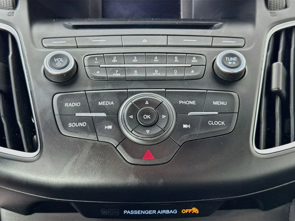 Used 2015 Magnetic Ford ST image 16