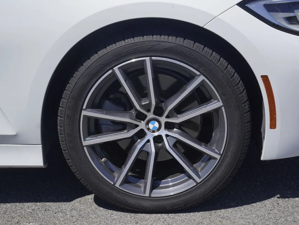 Certified Used 2019 White BMW 330i image 3