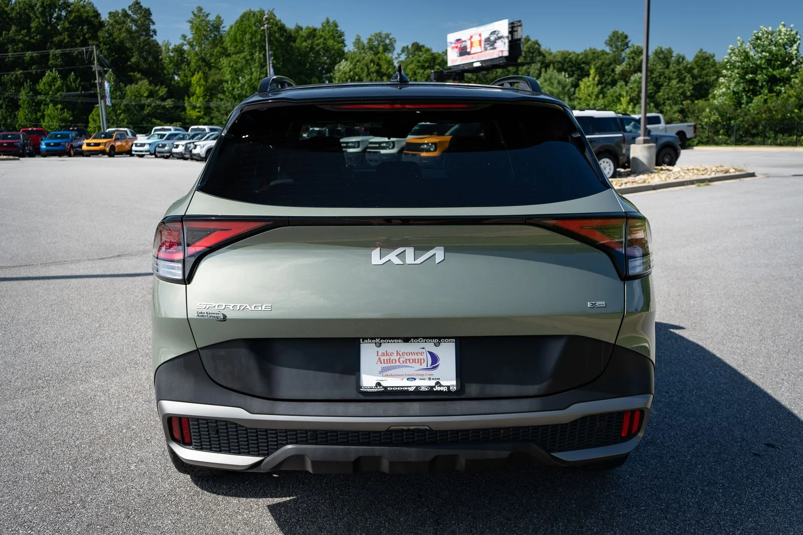Used 2023 Green Kia X-Pro image 8