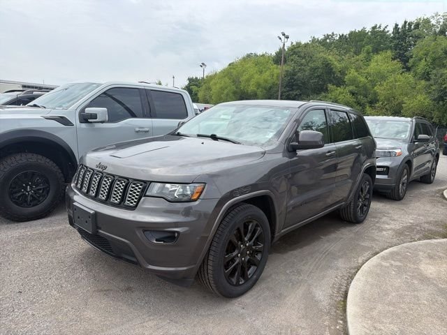 2021 Jeep Grand Cherokee Laredo X's photo