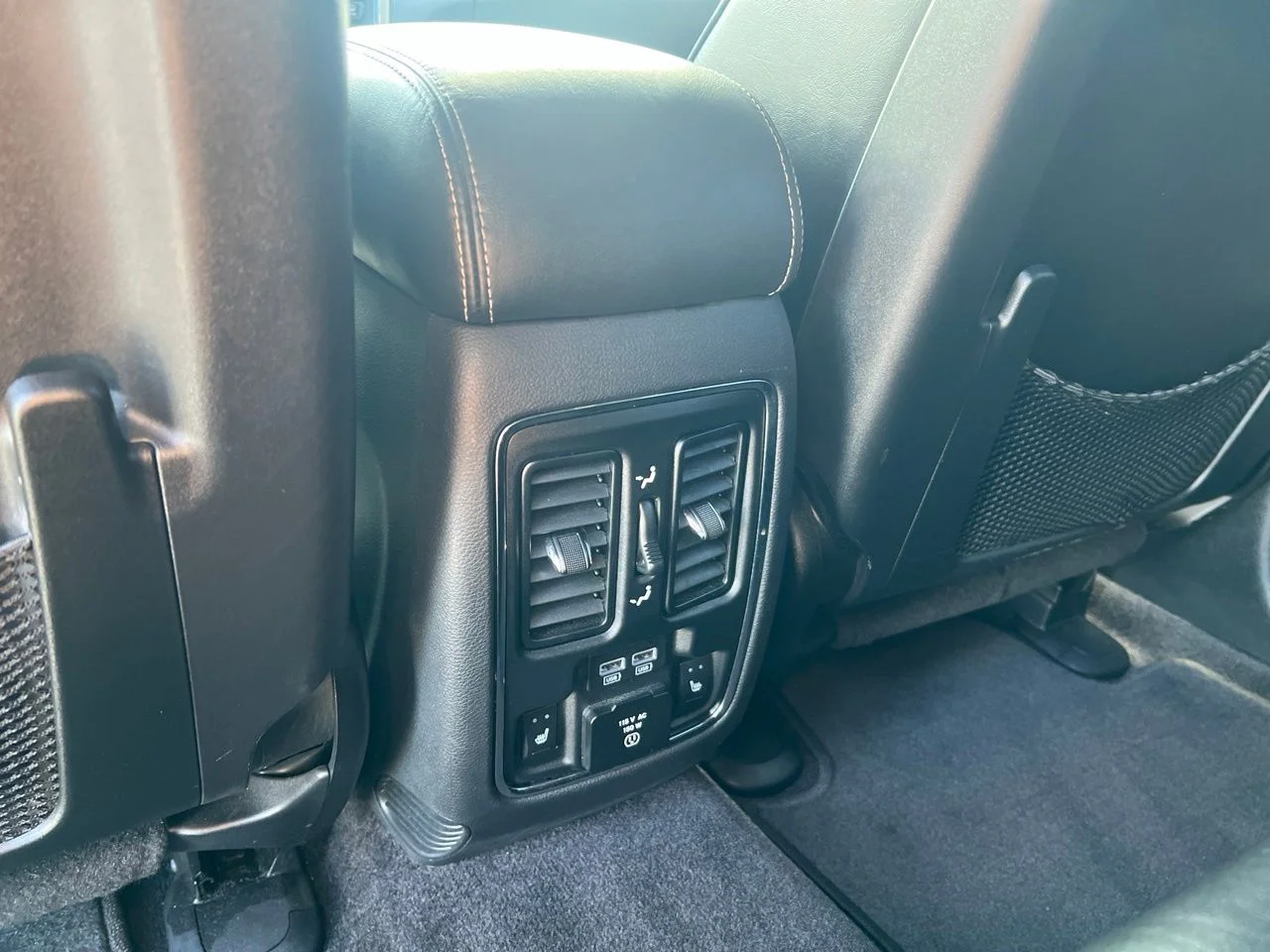 Used 2017 Silver Jeep Overland image 21