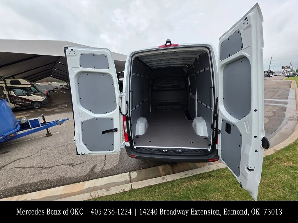 New 2026 White Mercedes-Benz Cargo 144 WB image 6