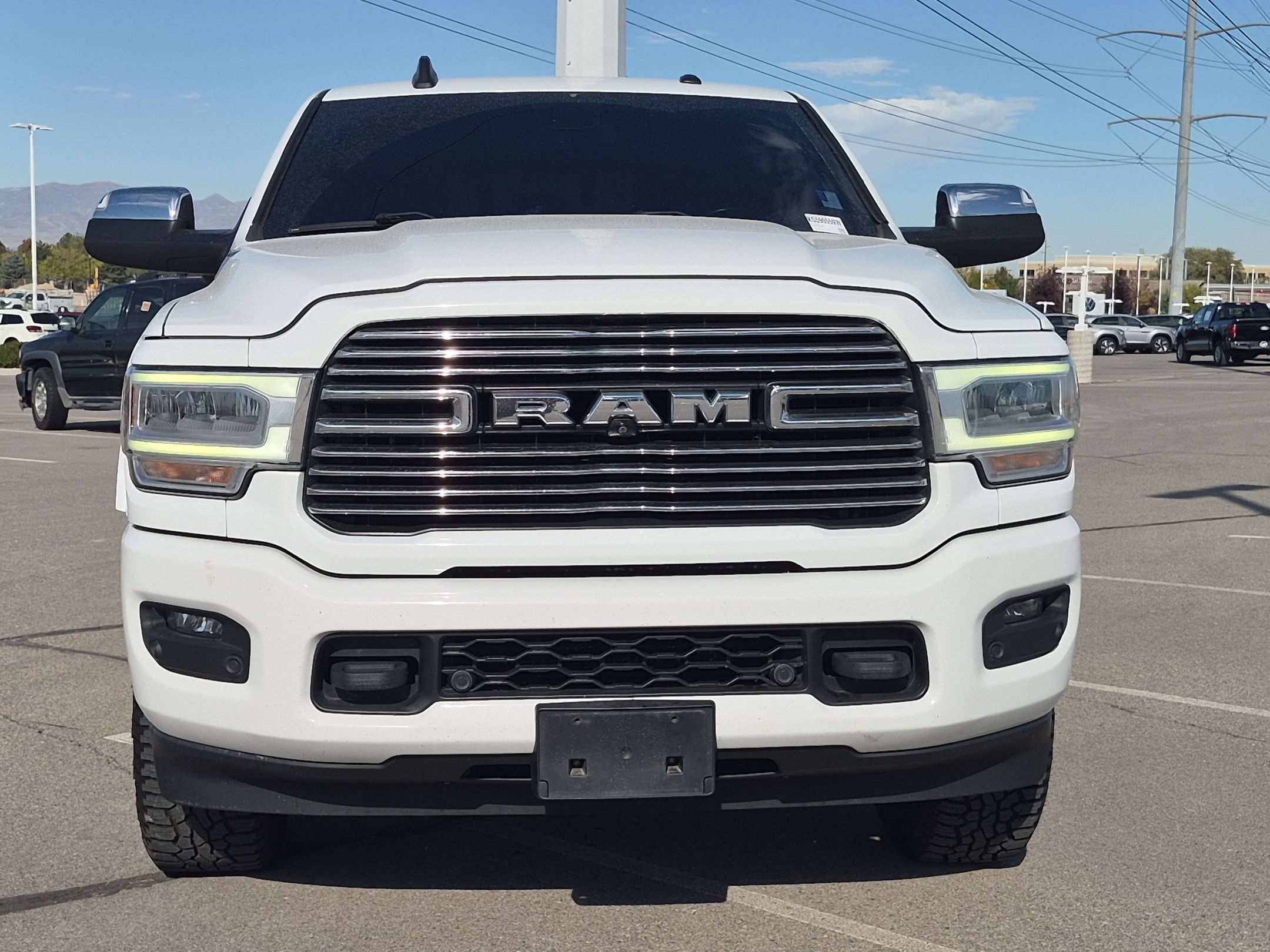 Used 2019 Bright White Clearcoat Ram Laramie image 9