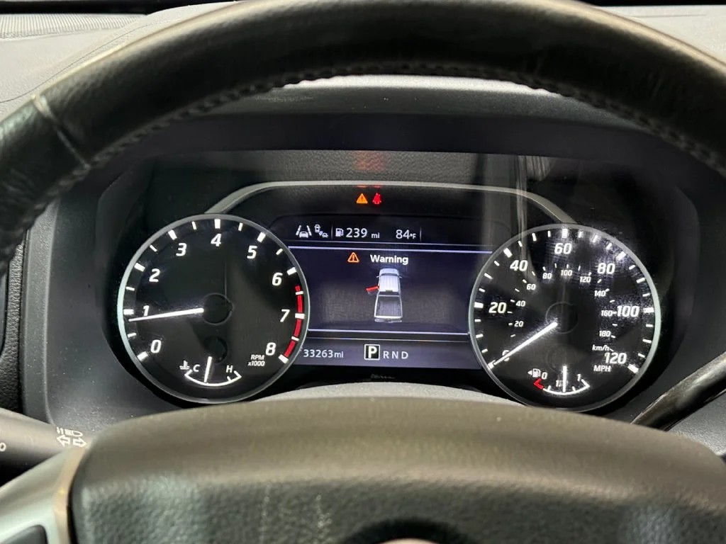 Used 2024 Gray Nissan SV image 14