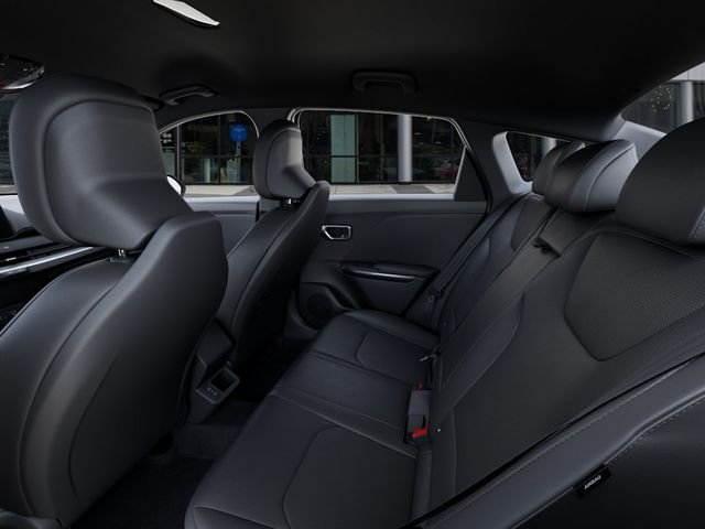 New 2026 Snow White Pearl Kia EX image 18
