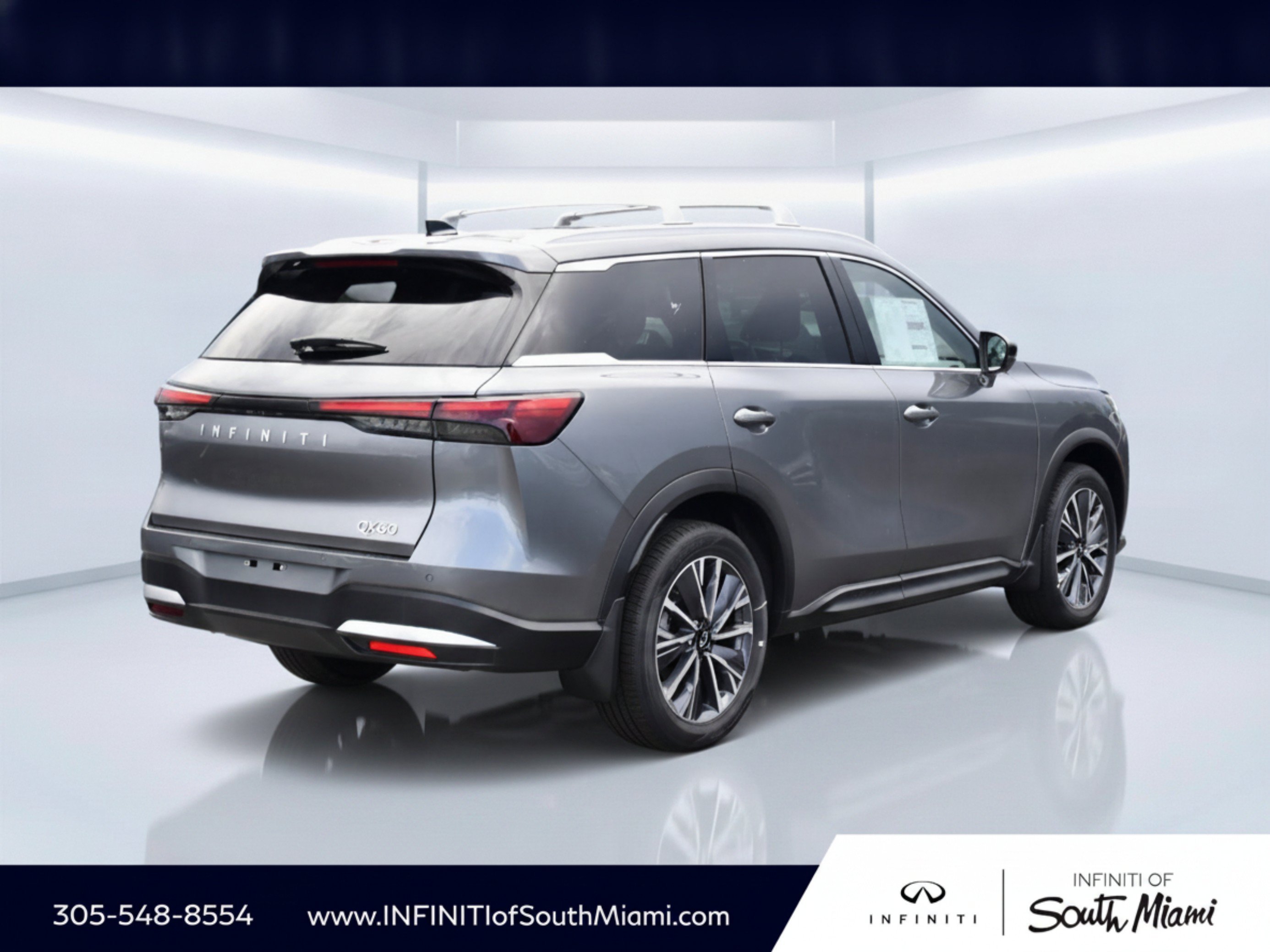 New 2027 GRAPHITE SHADOW INFINITI Luxe FWD image 4