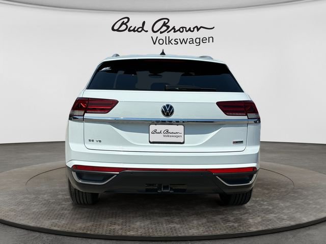 Used 2020 Pure White Volkswagen 3.6L V6 SE w/Technology image 4