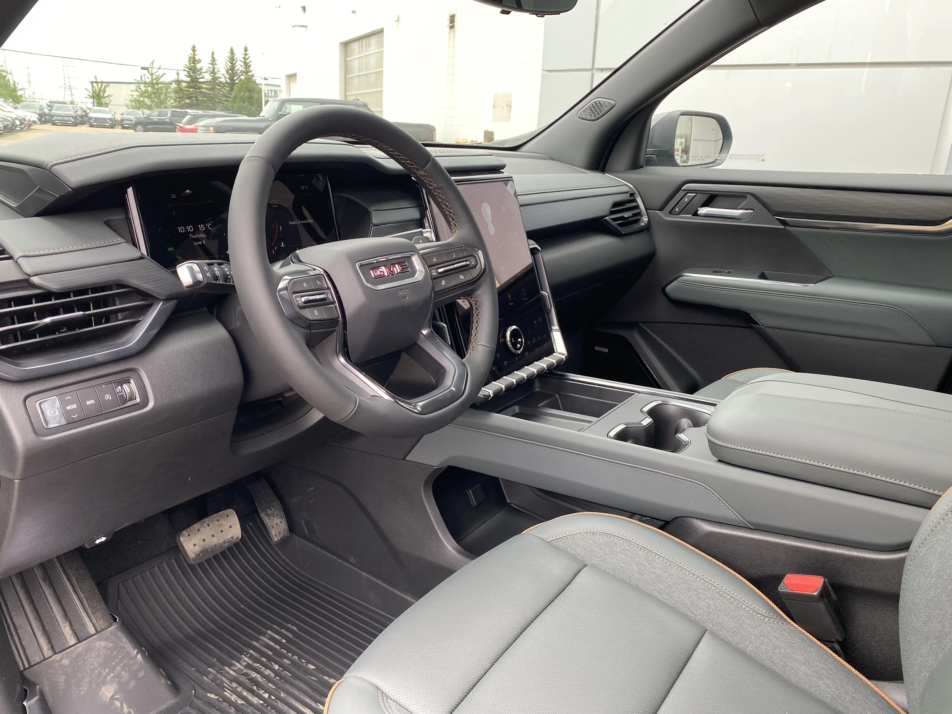 New 2026 EBONY TWILIGHT METALLIC GMC AT4 image 14