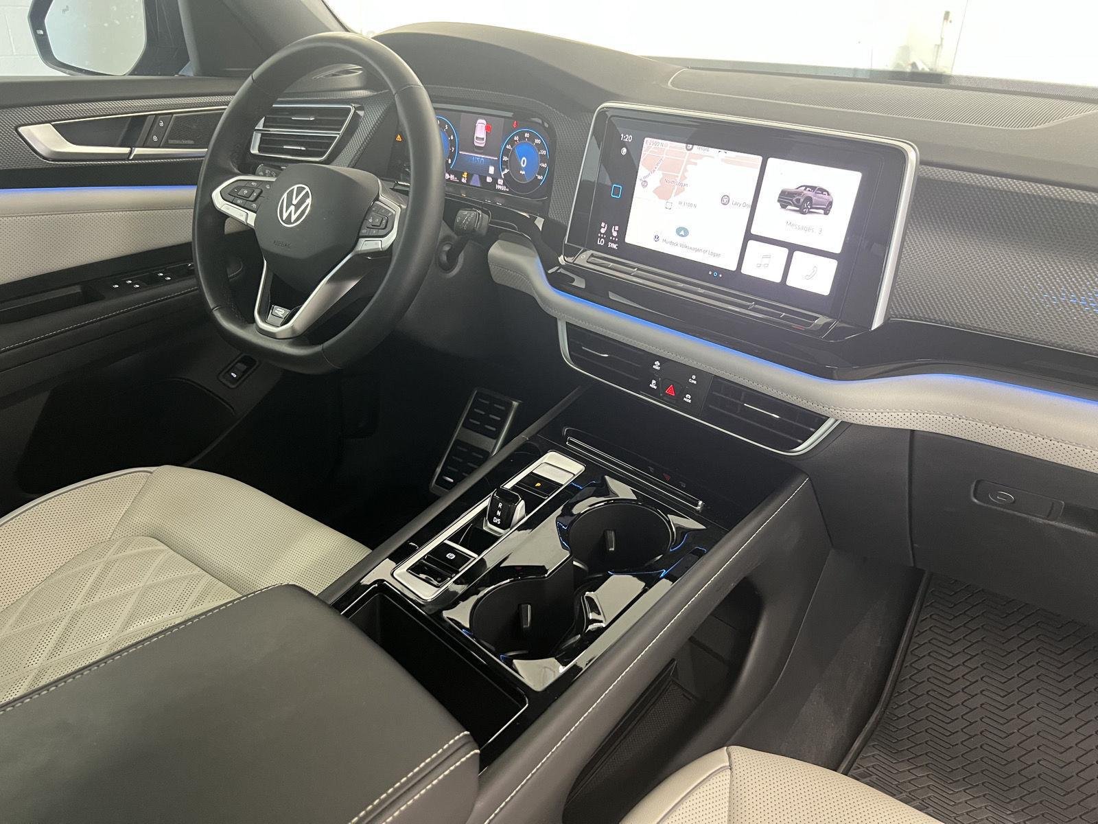 2025 Volkswagen Atlas Cross Sport SEL Premium R-LINE - Photo 29
