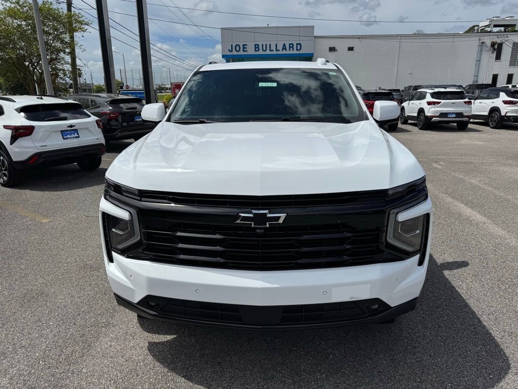 New 2026 Summit White Chevrolet RST image 2