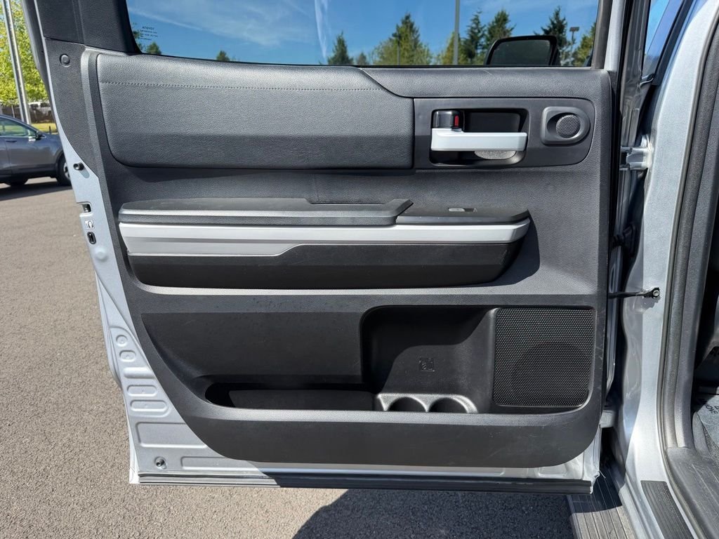 Used 2019 Silver Sky Metallic Toyota SR5 image 28