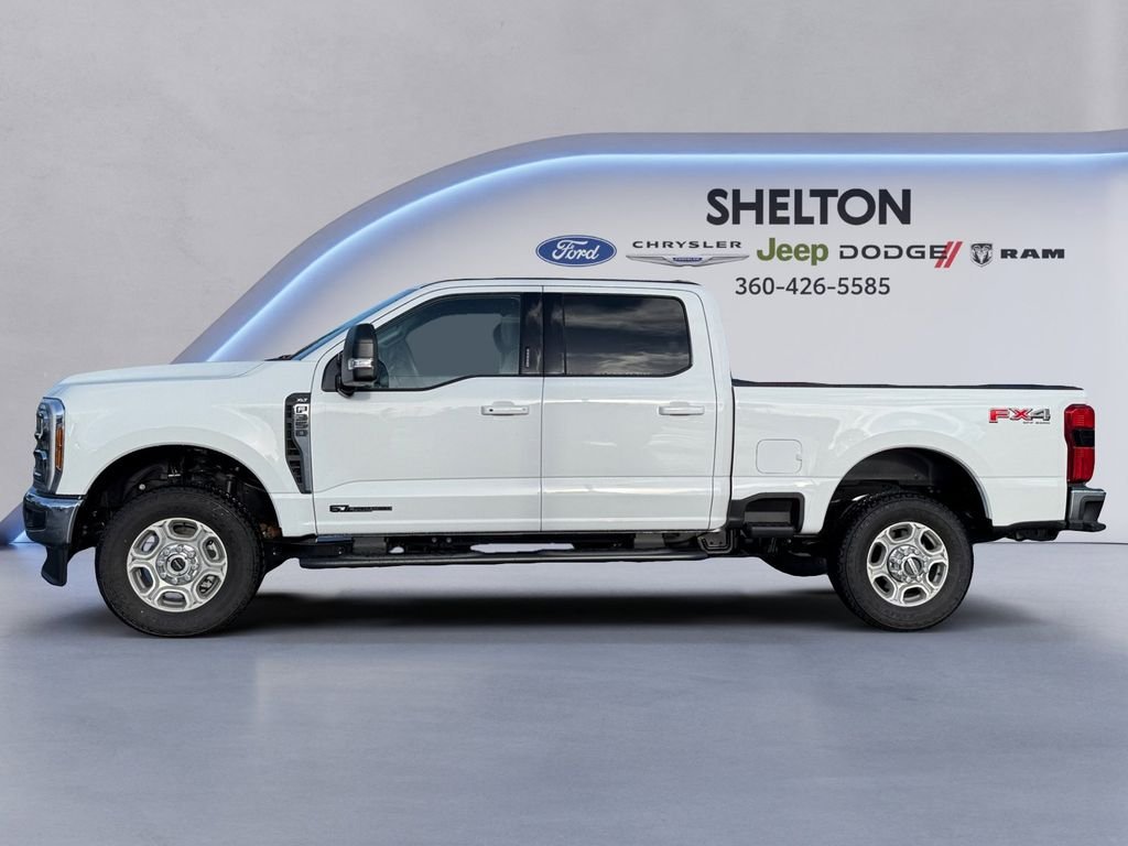 New 2026 Oxford White Ford F-350® XLT image 2