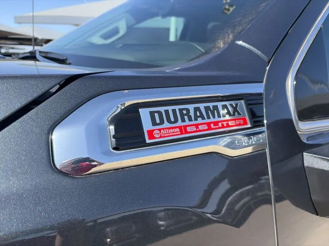 Used 2021 Green GMC Denali image 3