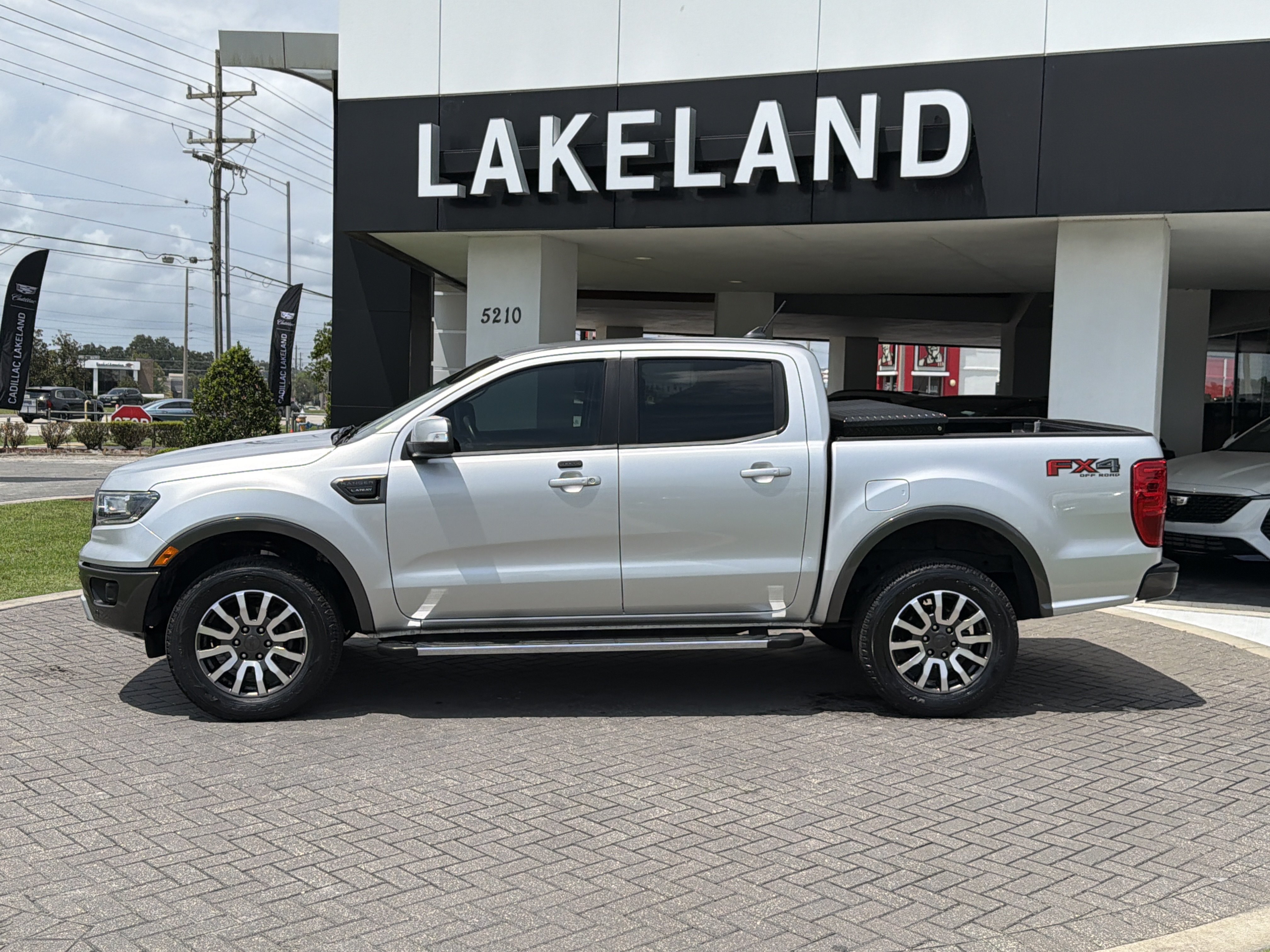Used 2019 Ingot Silver Metallic Ford LARIAT image 3