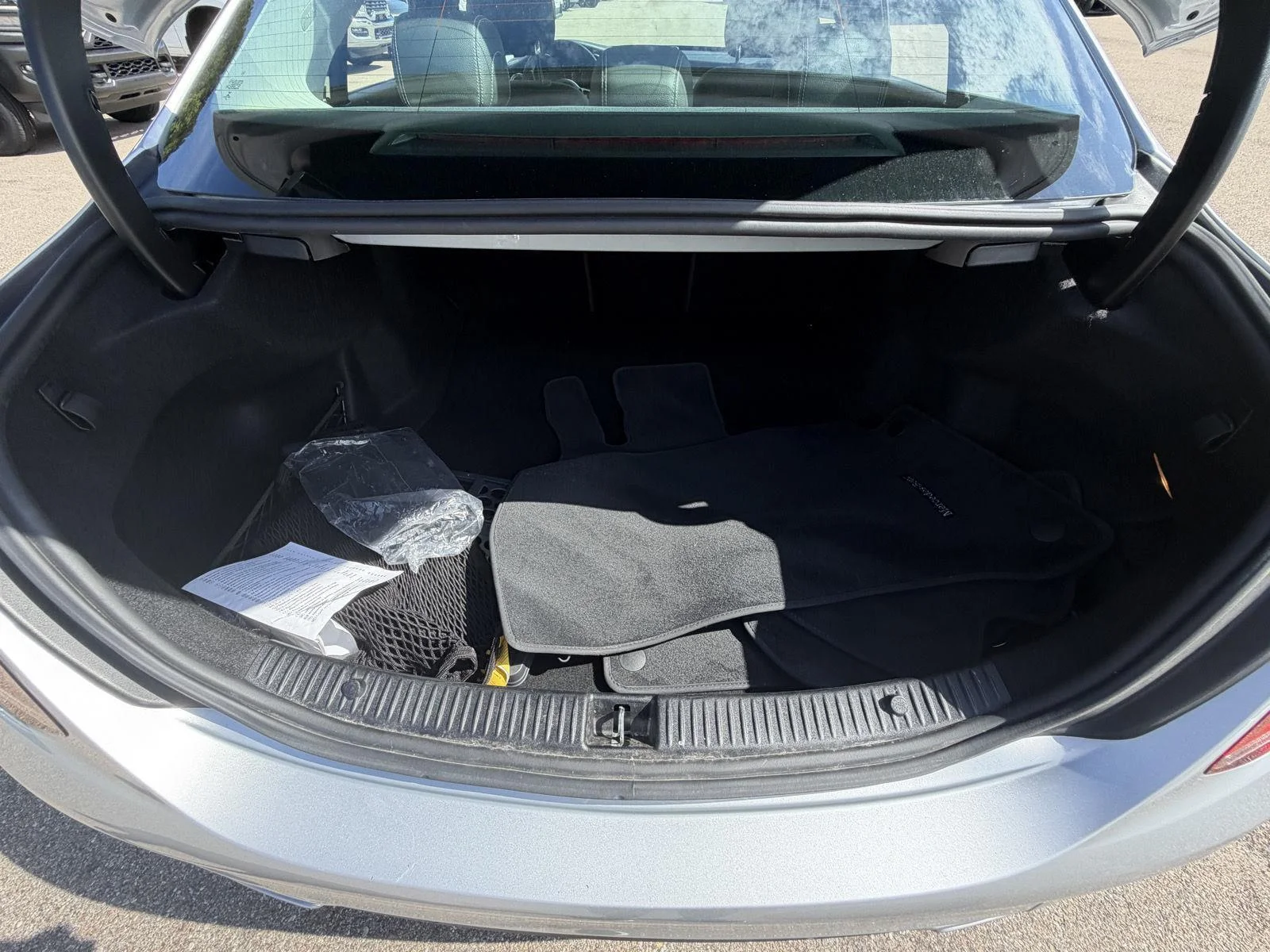 Used 2020 Iridium Silver Metallic Mercedes-Benz C 300 image 17