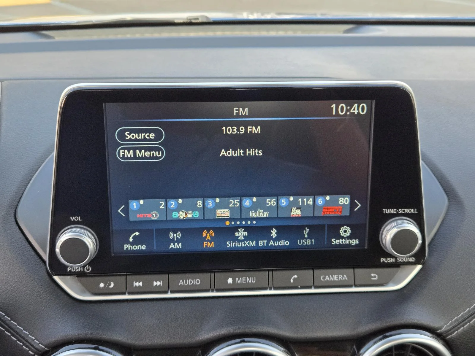 2024 Nissan Sentra SV - Photo 11