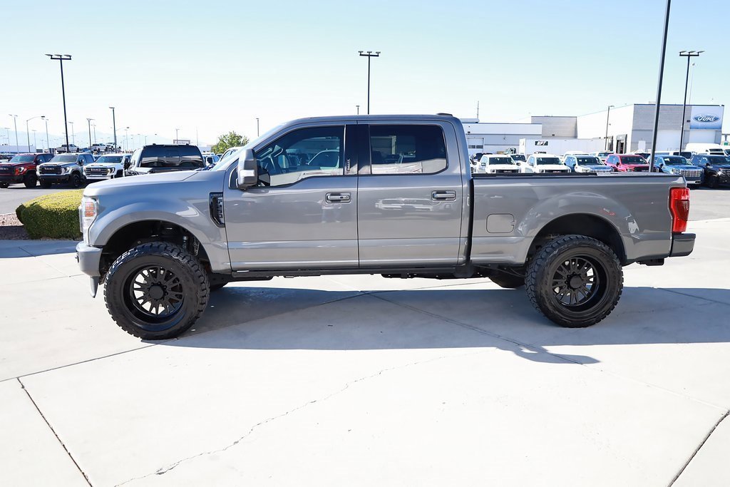 2022 Ford F-250 Lariat photo 3