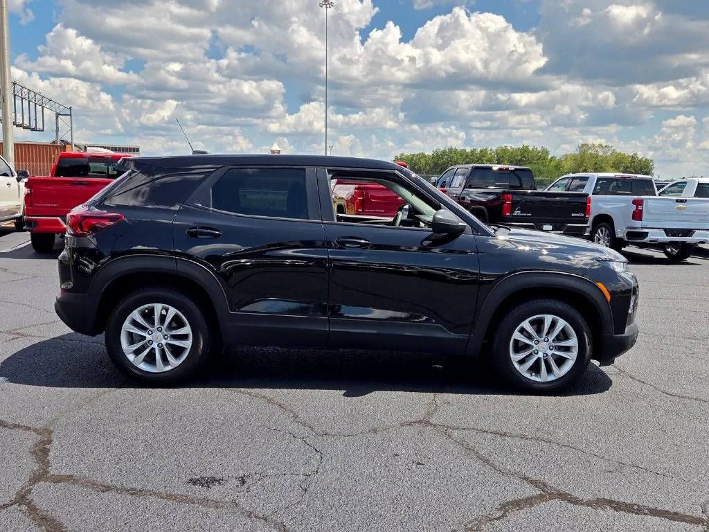 Used 2022 Mosaic Black Metallic Chevrolet LS image 14