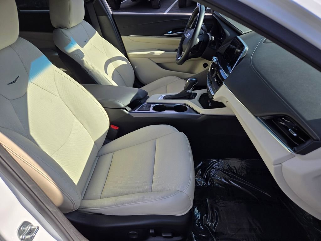 2025 Cadillac CT4 Premium Luxury - Photo 15