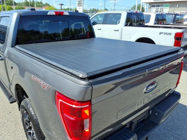 Used 2023 Gray Metallic Ford XLT image 12