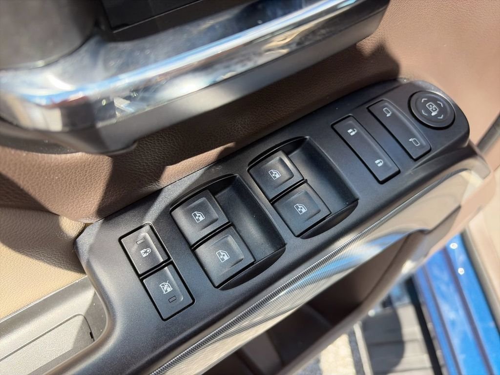 Used 2017 Blue Chevrolet LT image 14