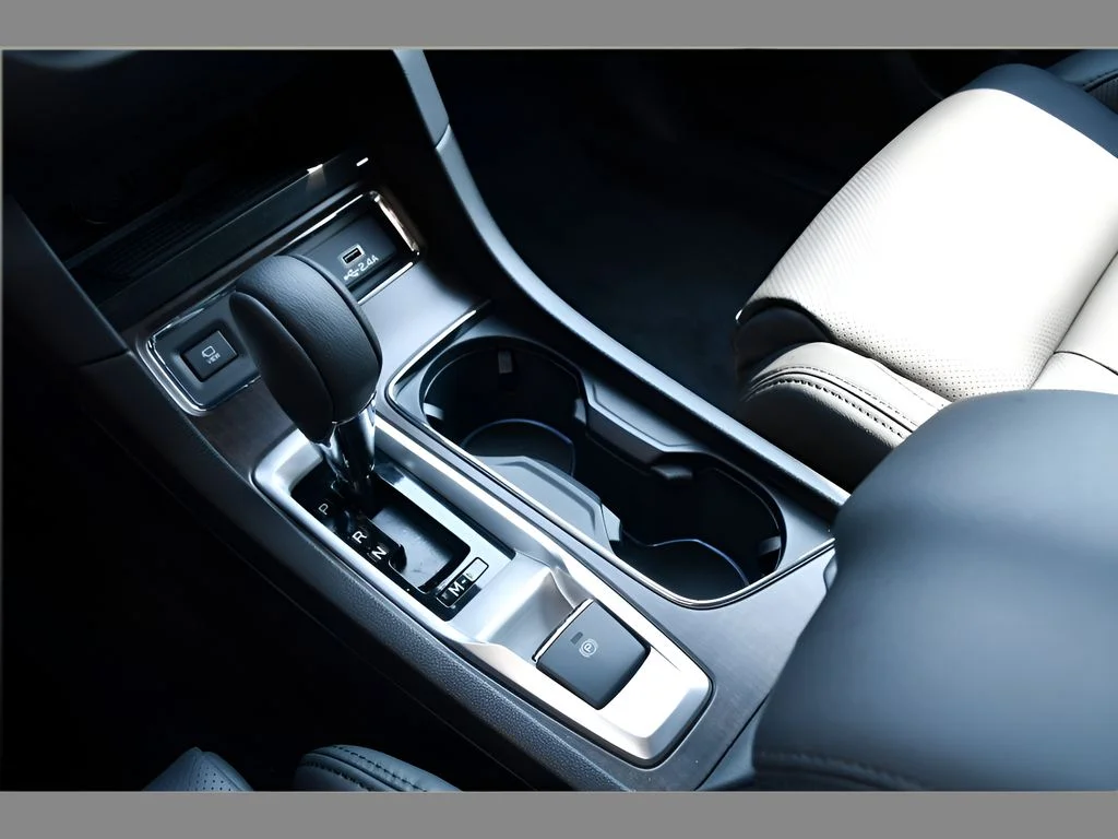 New 2026 CRYSTAL WHITE PEARL Subaru Touring 7-Passenger image 37