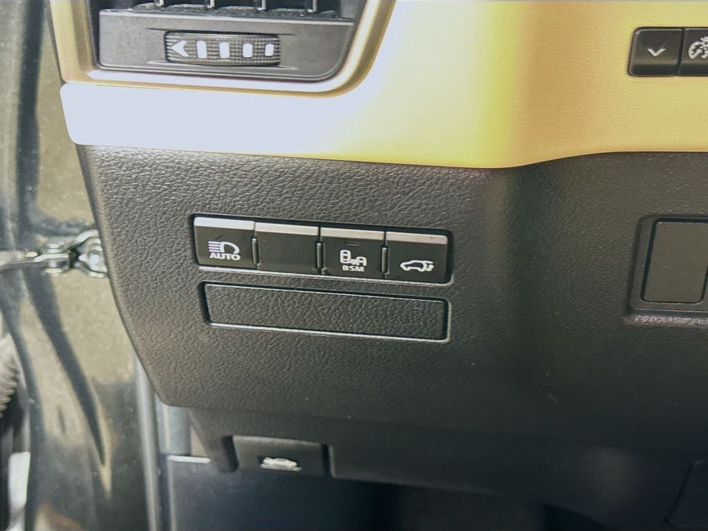 Used 2021 Caviar Lexus Base image 12