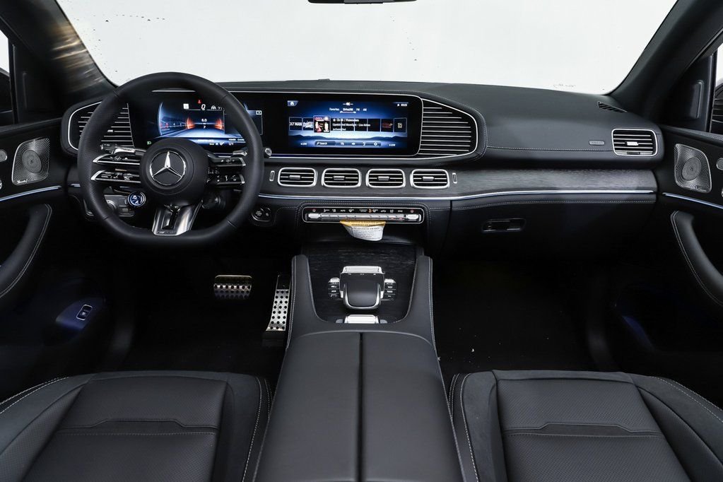 New 2026 MANUFAKTUR Mystic Blue Metallic Mercedes-Benz AMG® GLE 53 4MATIC+ Coupe image 6