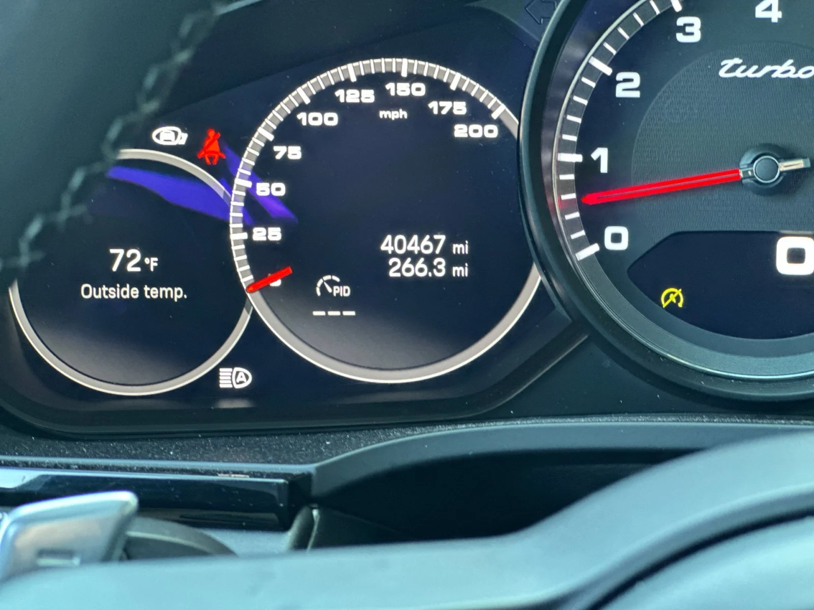 Used 2022 QUARTZITE GREY Porsche Turbo Coupe image 25