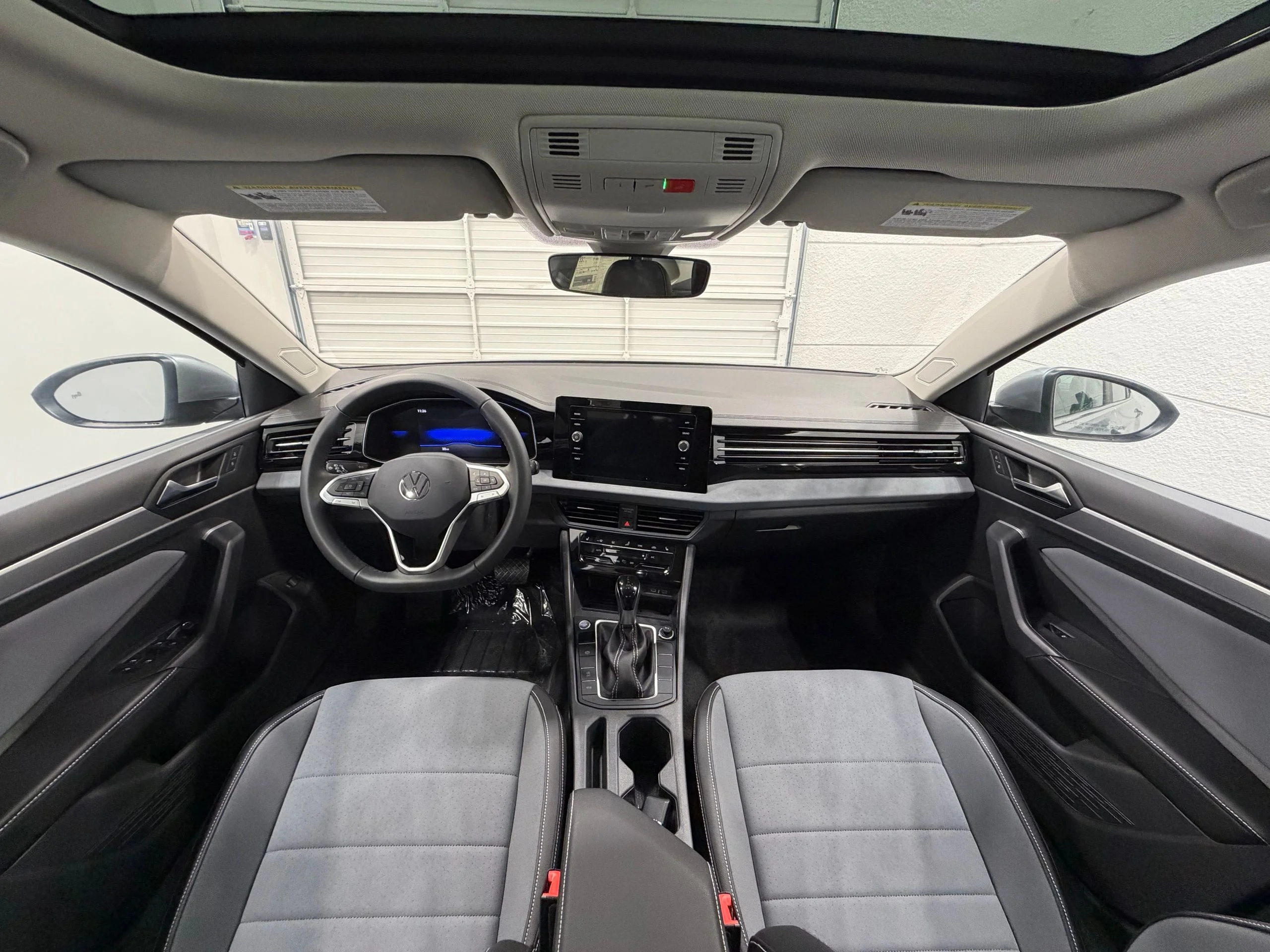 New 2026 Silver Volkswagen 1.5T SE image 30
