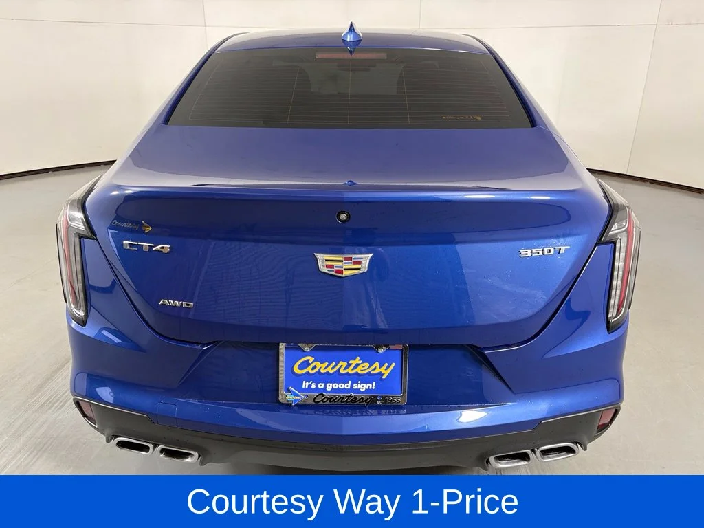 Used 2020 Blue Cadillac Luxury image 9