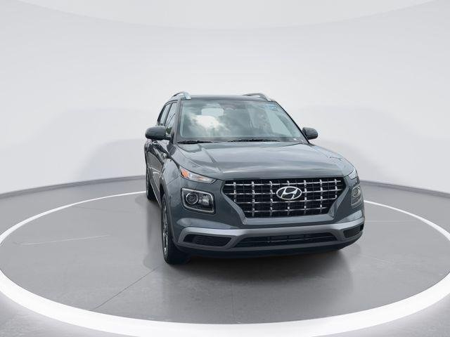 New 2026 Gray Hyundai SEL image 2