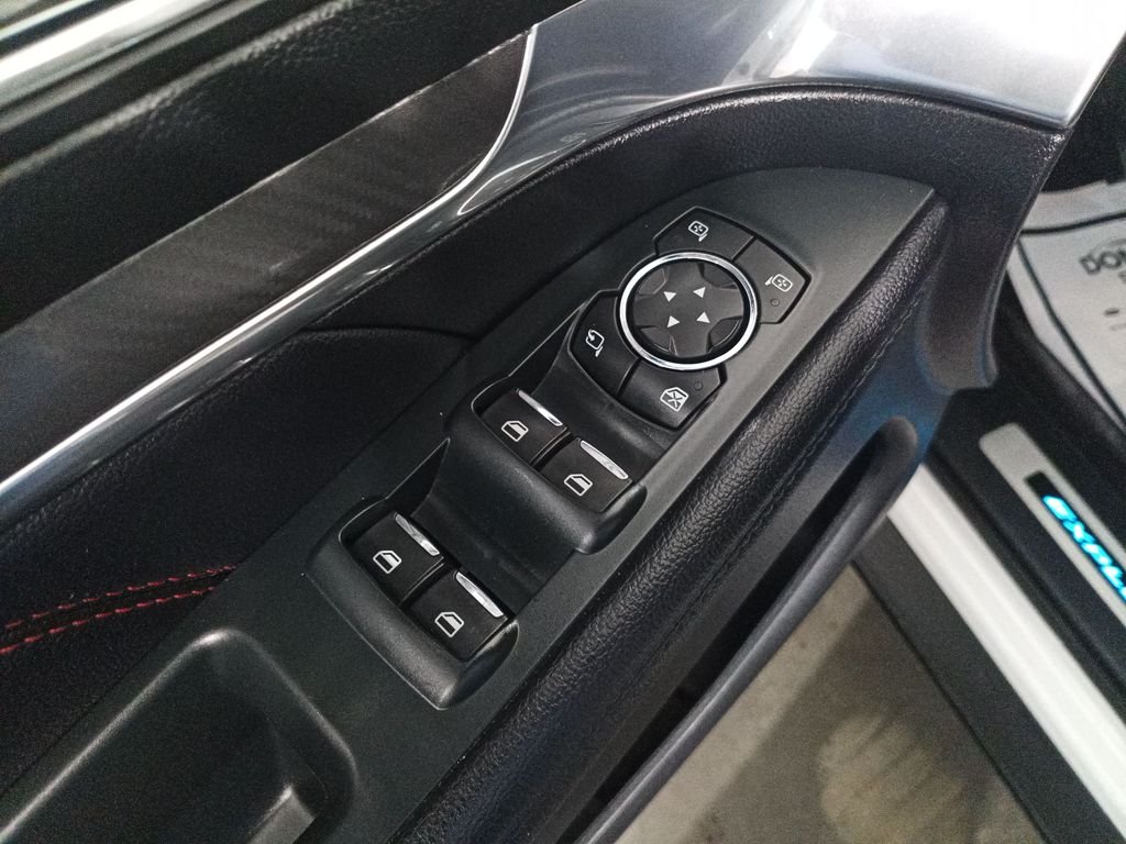 Used 2019 White Ford Sport image 11