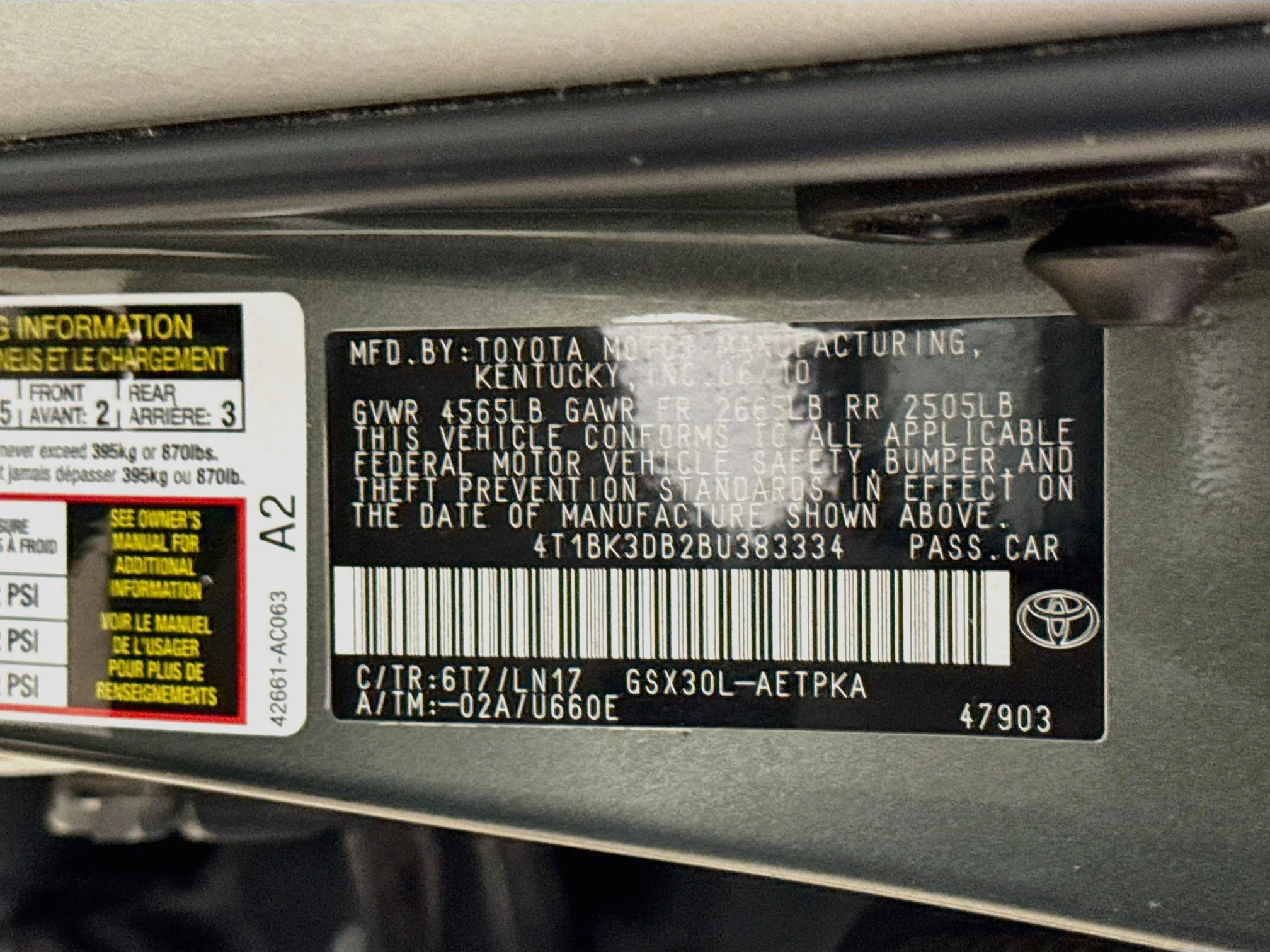 Used 2011 Cypress Pearl Toyota Limited image 30