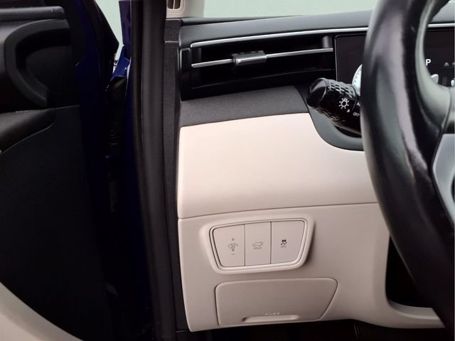 Used 2024  Hyundai Limited image 12
