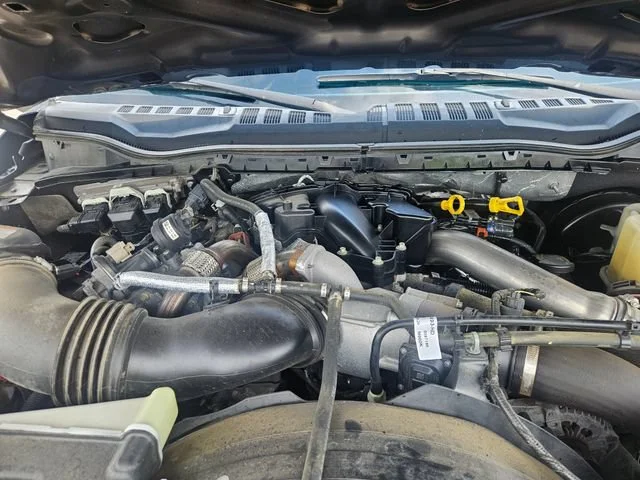 Used 2019 Gray Ford XL image 22