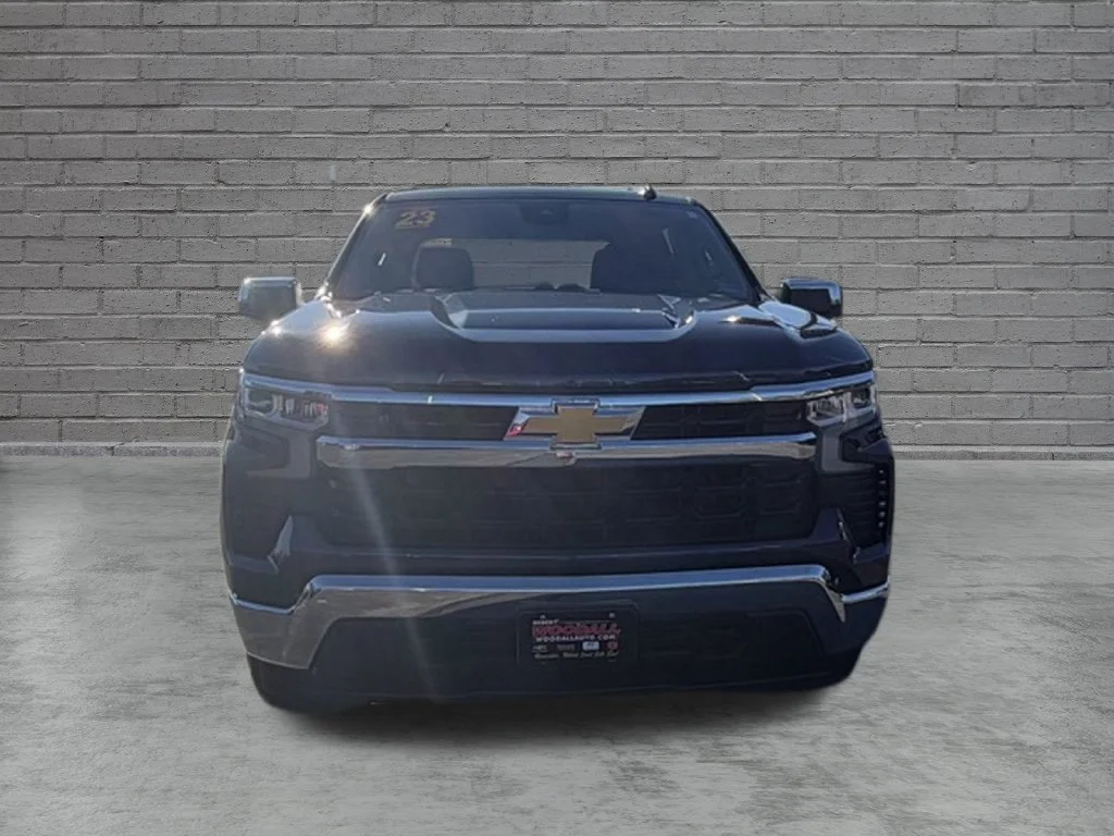 Used 2023 NORTHSKY BLUE METALLIC Chevrolet LT image 1