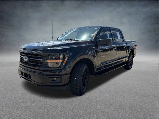 Used 2024 Black Ford XLT image 5