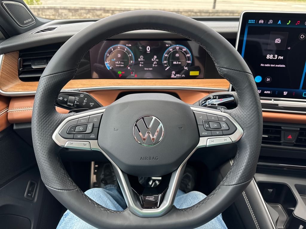 New 2026 Sandstone Volkswagen 2.0T SEL R-Line Turbo image 11