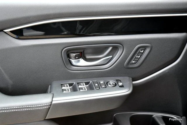 2026 Honda Pilot EX-L - Photo 6