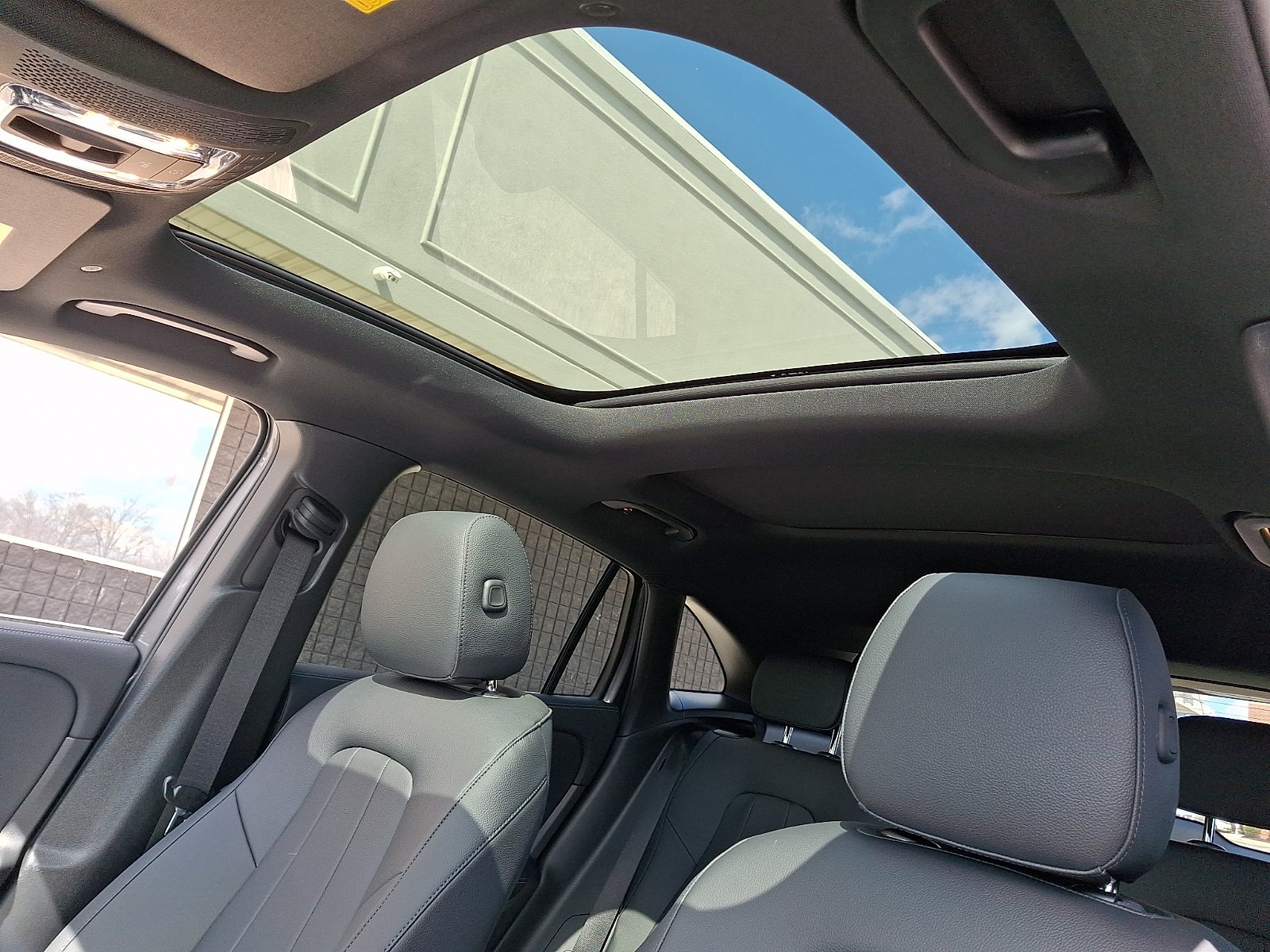 New 2026 Mountain Grey Metallic Mercedes-Benz GLA 250 image 12