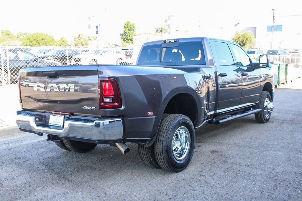 New 2026 Crystal Metallic Ram Tradesman image 9