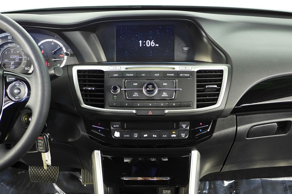 2016 Honda Accord LX - Photo 24