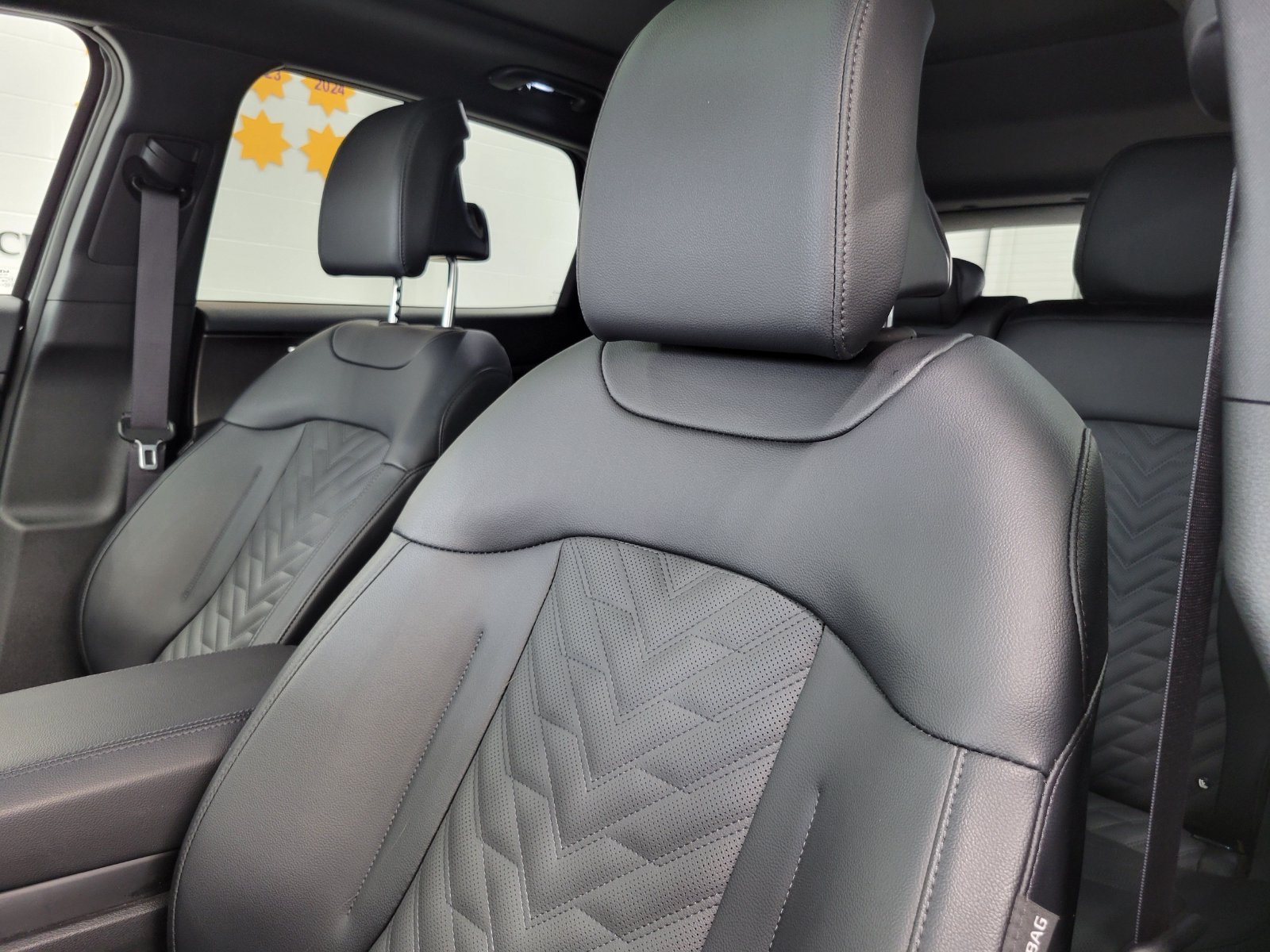 Used 2026 Black Kia X-Line image 11